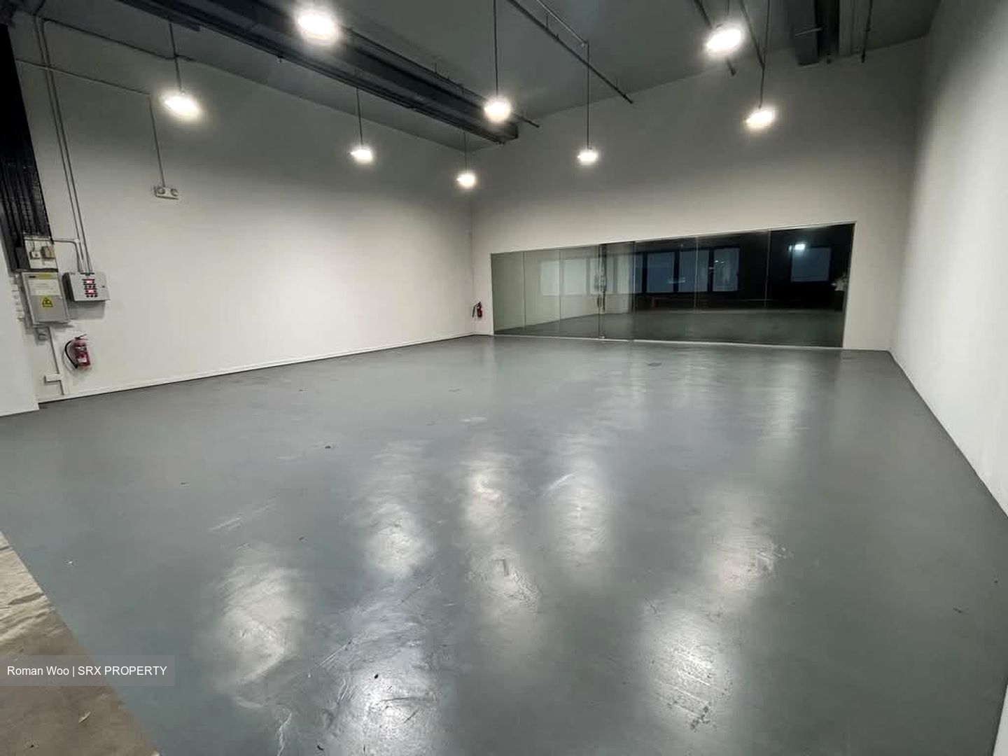 Carros Centre (D25), Factory #588638421